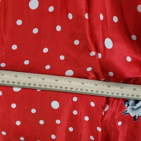 Vintage Beth Michaels women US Medium red white top floral polka dots wrap front - Picture 7 of 9